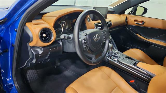 Used 2023 Lexus IS 300 w/ Comfort Package image 11