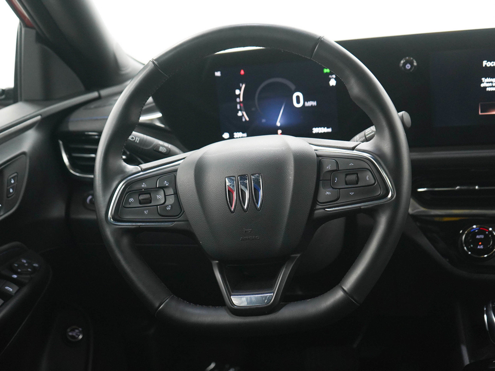Used 2024 Buick Envista Sport Touring w/ Experience Buick Package FWD image 17
