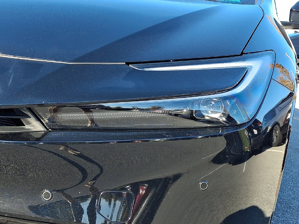 Used 2024 Toyota Prius Prime FWD image 11