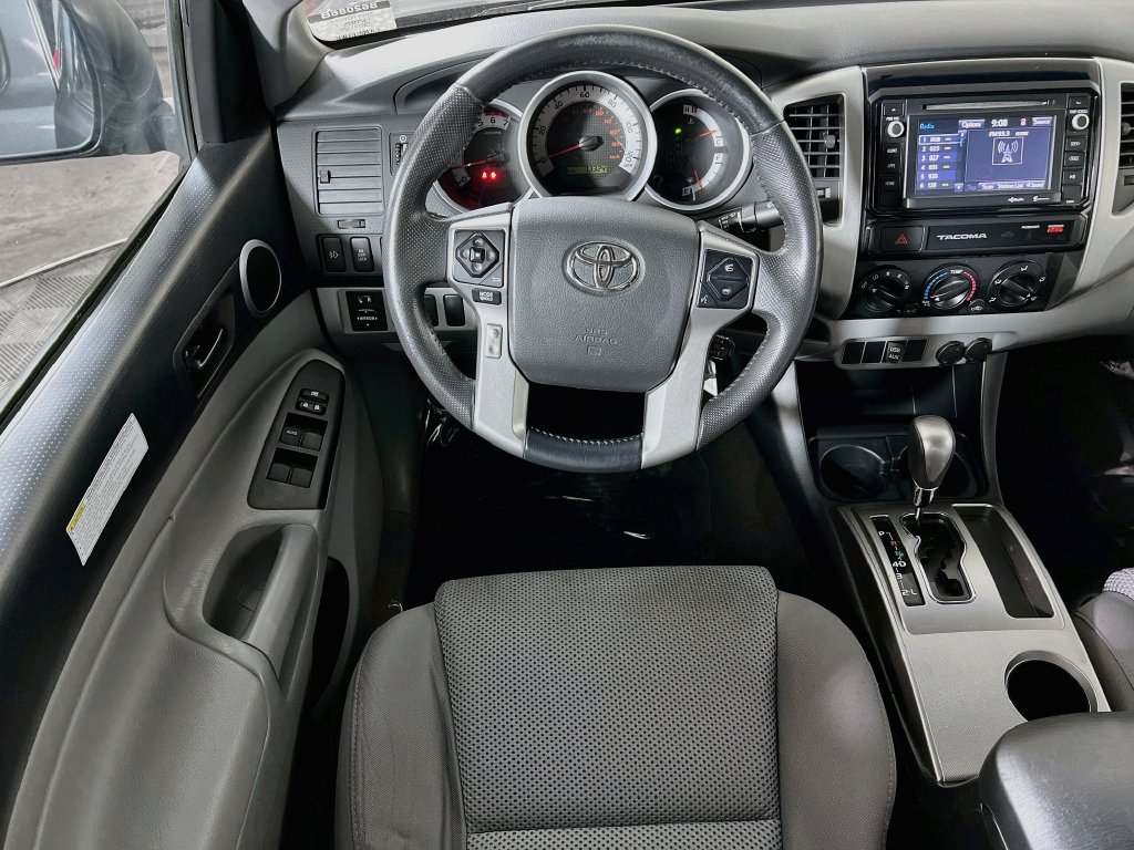 Used 2015 Toyota Tacoma PreRunner w/ TRD Off-Road Package RWD image 19