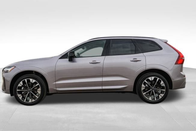 New 2026 Volvo XC60 B5 Plus w/ Climate Package PRO image 8