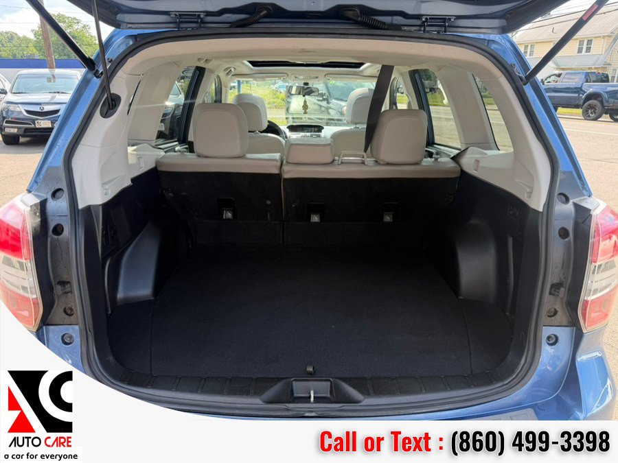 Used 2015 Subaru Forester 2.5i Limited AWD/4WD image 12