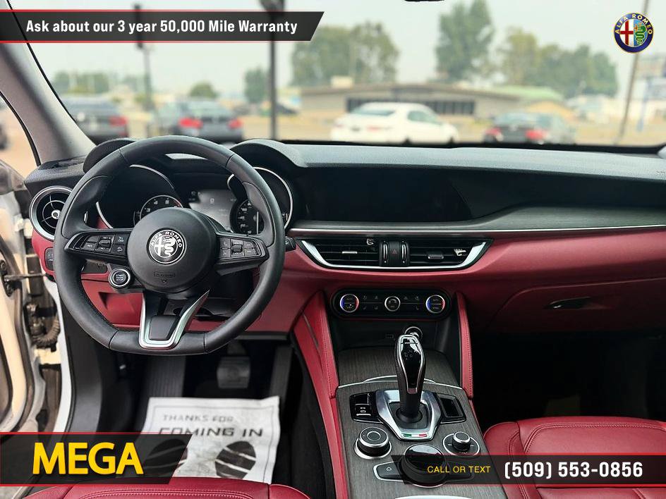 Used 2020 Alfa Romeo Stelvio Ti w/ Nero Edizione AWD/4WD image 10