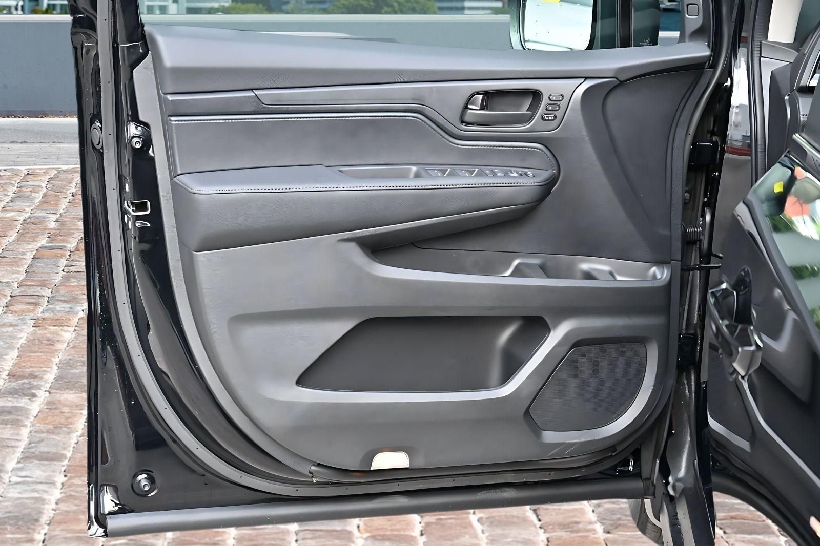 New 2026 Honda Odyssey Sport-L image 10