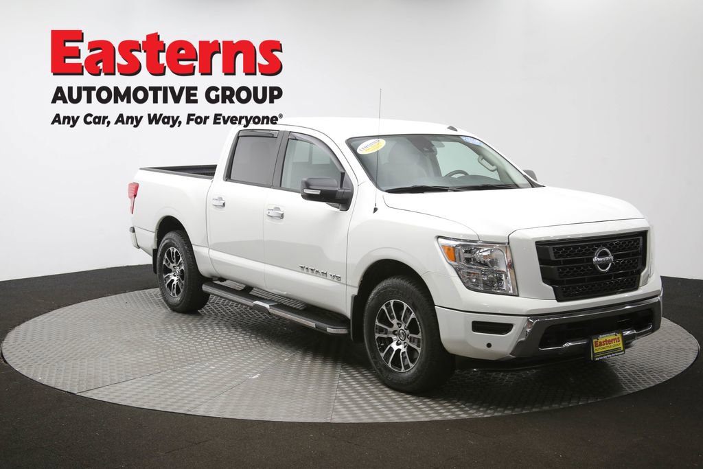 Used 2020 Nissan Titan SV w/ SV Convenience Package image 52