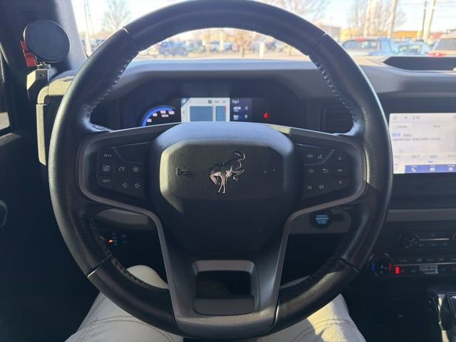 Used 2022 Ford Bronco Big Bend image 35