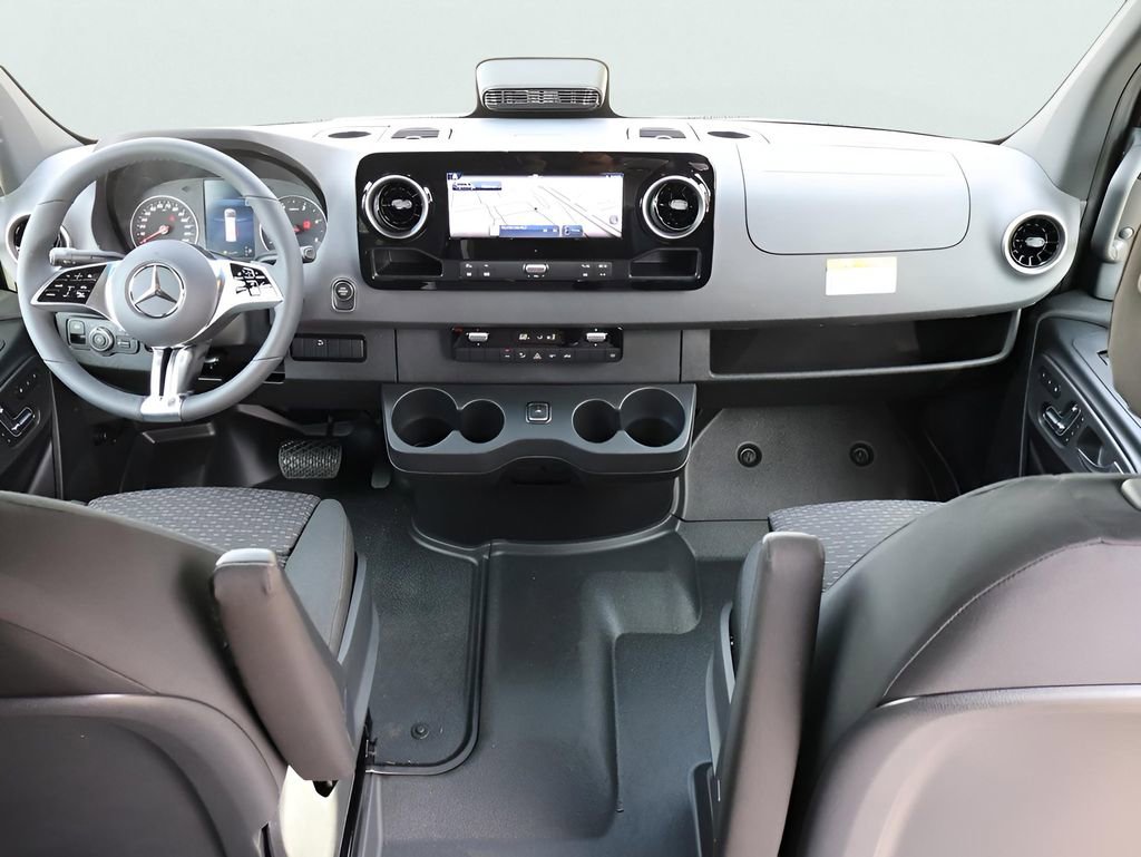 New 2026 Mercedes-Benz Sprinter 2500 image 19