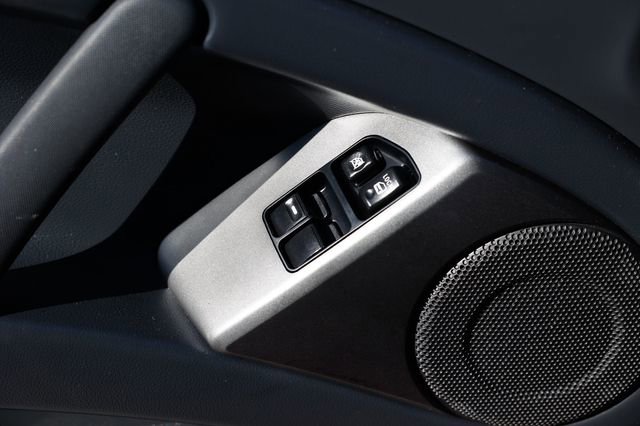 Used 2009 Mitsubishi Eclipse GS image 42