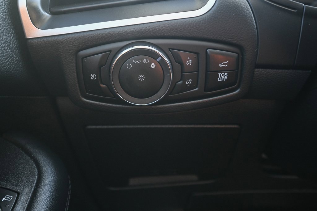 Used 2024 Ford Edge SEL w/ Convenience Package image 41