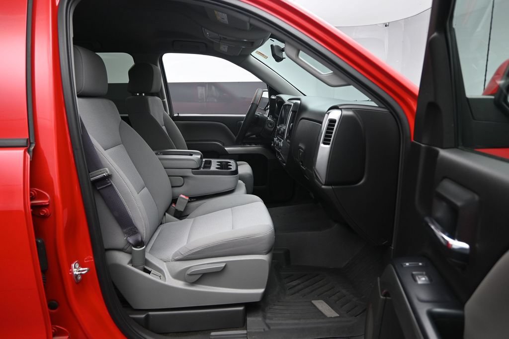 Used 2017 Chevrolet Silverado 1500 LT w/ All Star Edition AWD/4WD image 23