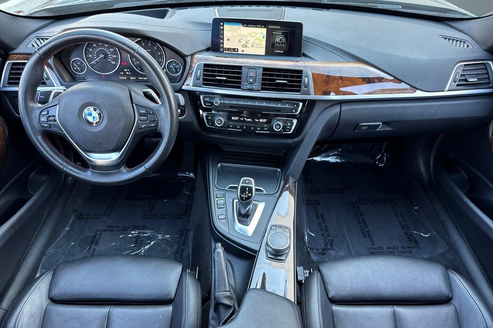 Used 2018 BMW 330i Sedan RWD image 16