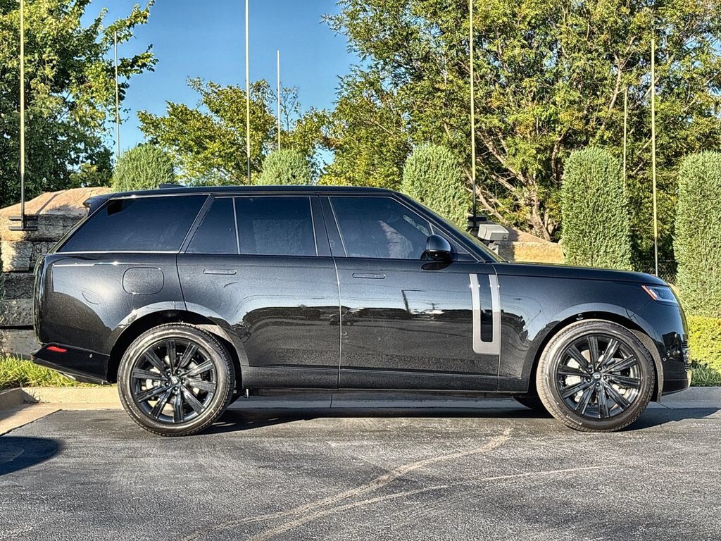 New 2027 Land Rover Range Rover SE AWD/4WD image 6