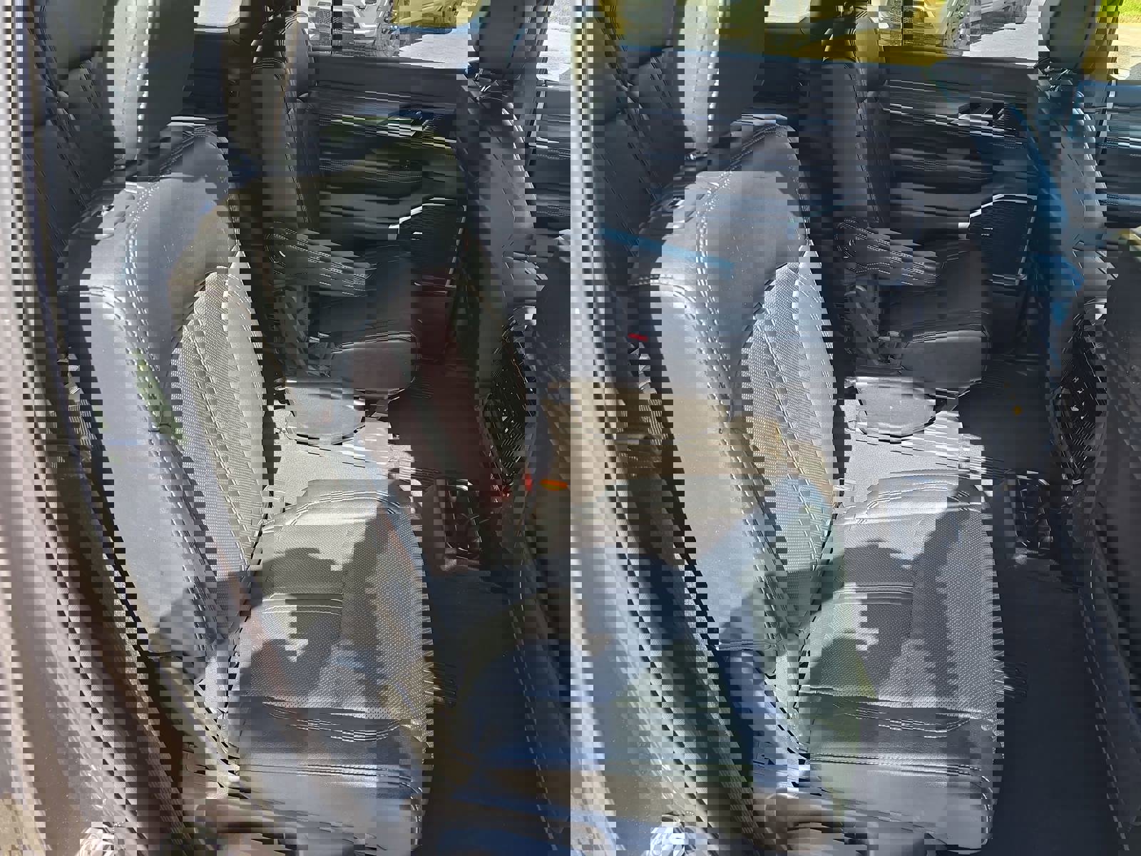 Used 2024 Jeep Wagoneer Series II image 11