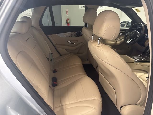 Used 2021 Mercedes-Benz GLC 300 4MATIC image 19