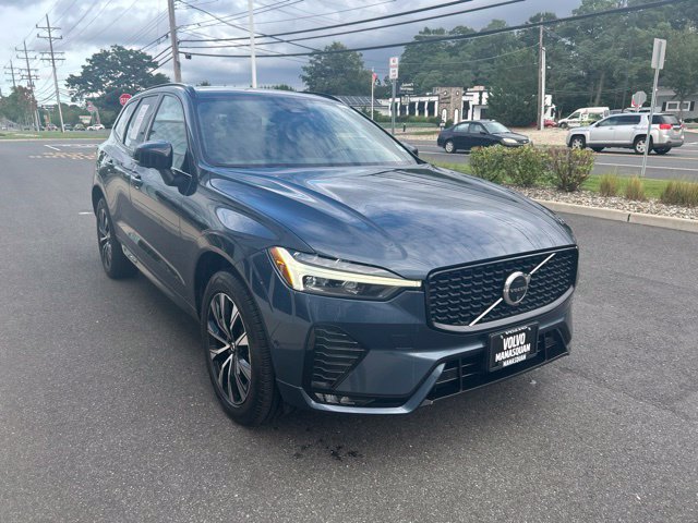 Certified 2025 Volvo XC60 B5 Plus w/ Climate Package AWD/4WD image 6