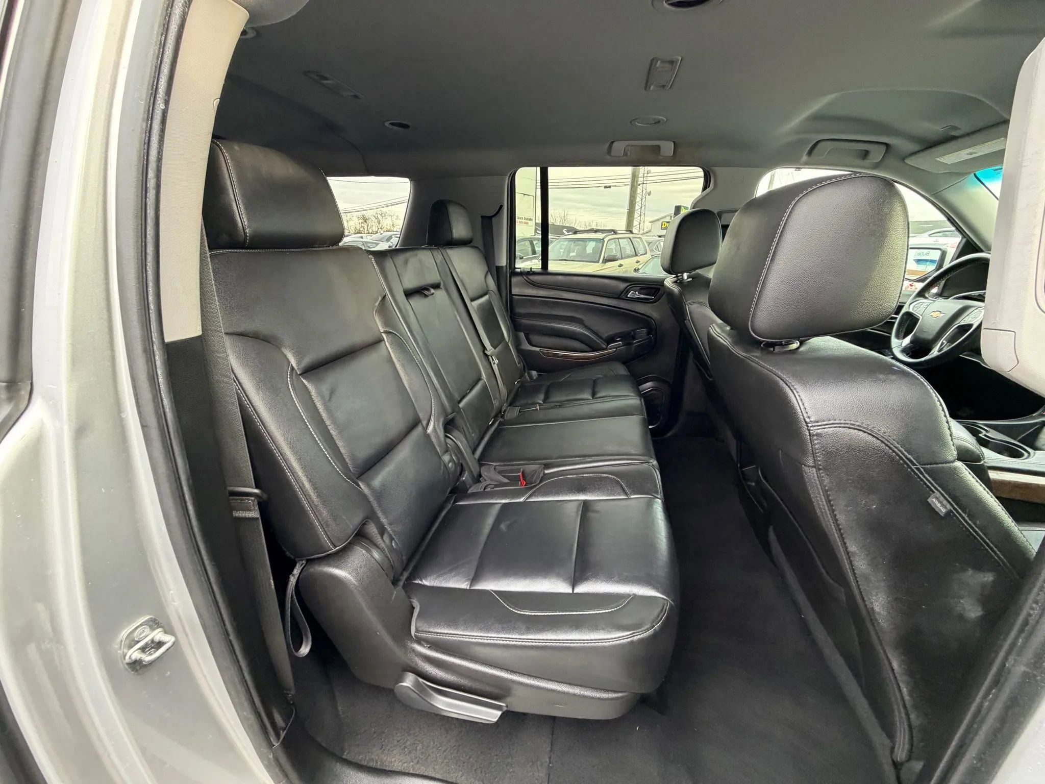Used 2019 Chevrolet Suburban LT AWD/4WD image 17