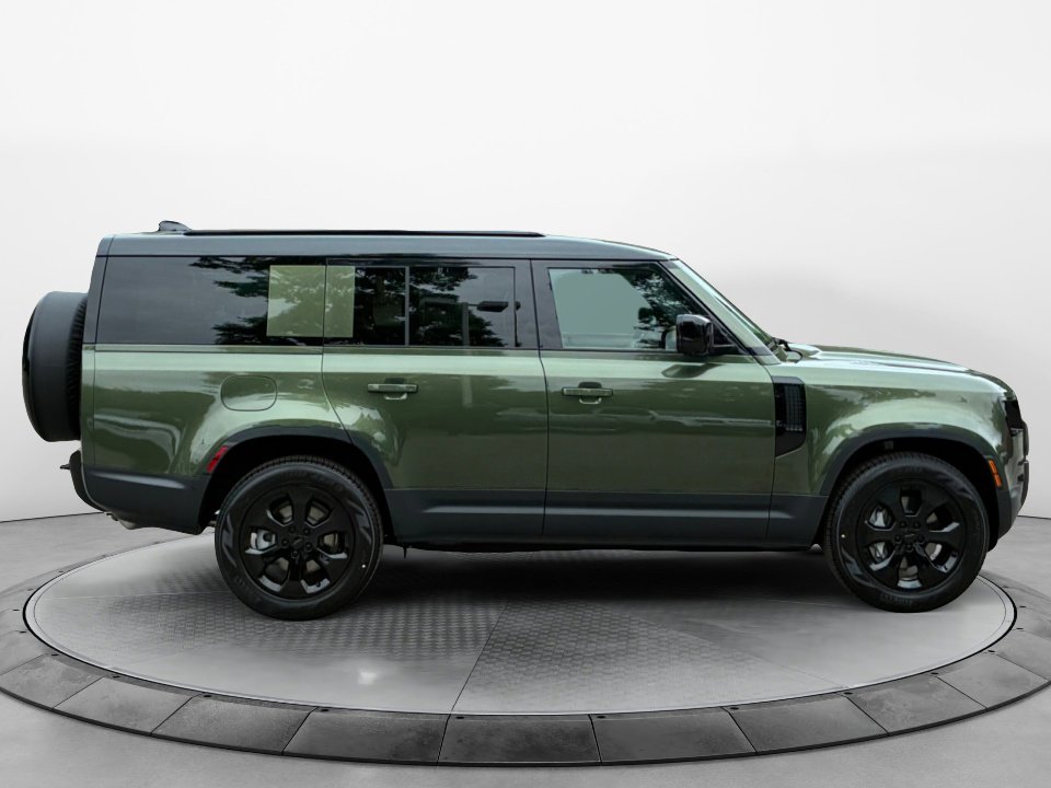New 2026 Land Rover Defender 130 S AWD/4WD image 8