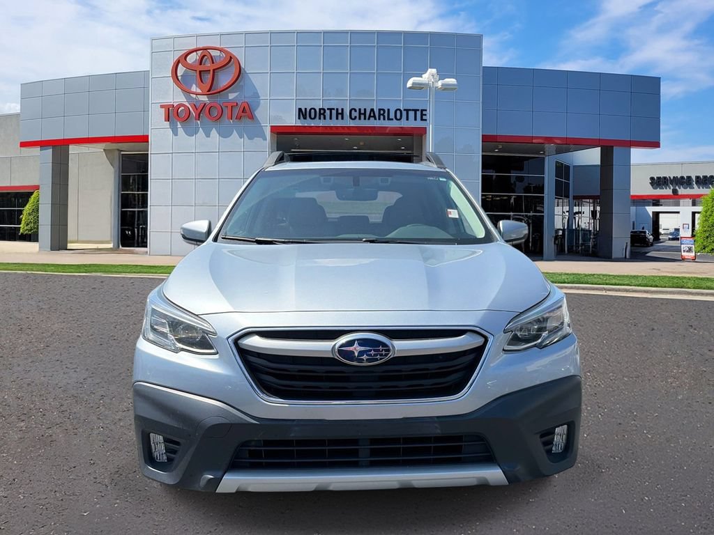 Used 2022 Subaru Outback Limited w/ Popular Package #2 AWD/4WD image 3