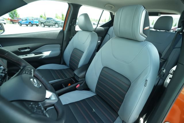Used 2021 Nissan Kicks SR w/ SR Premium Package FWD image 39