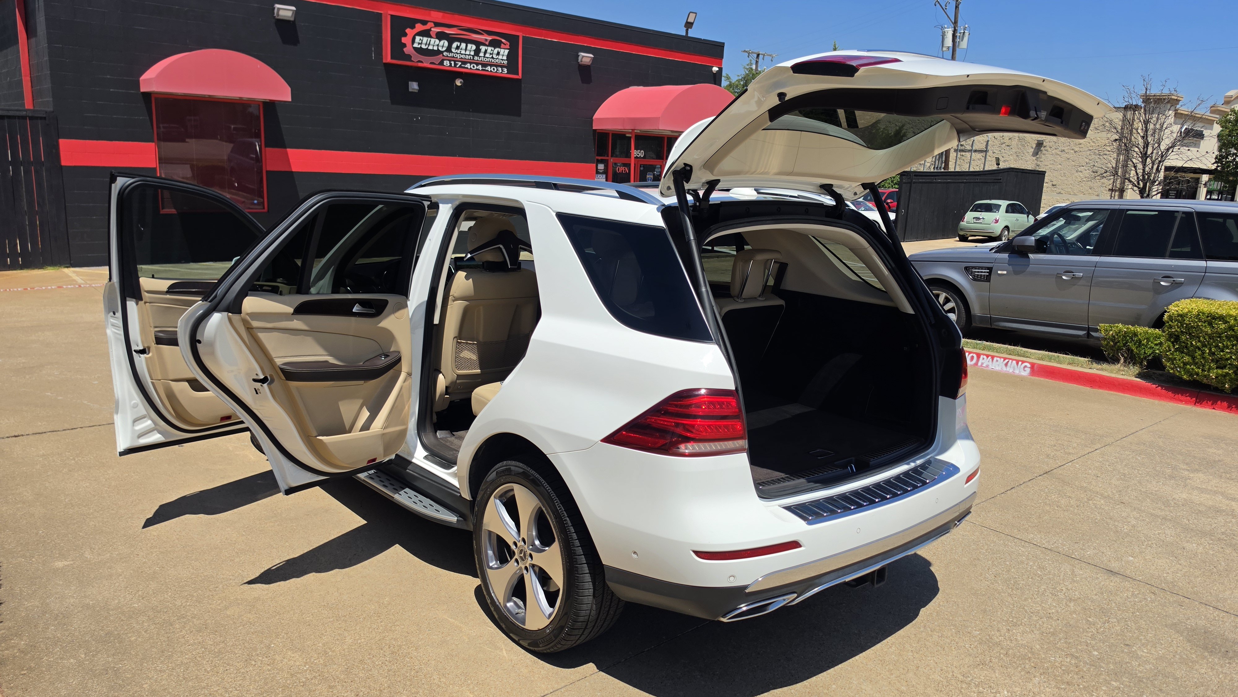 Used 2018 Mercedes-Benz GLE 350 w/ Premium 1 Package image 20