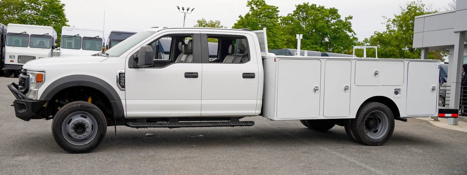 Used 2021 Ford F450 XL w/ Power Equipment Group RWD image 3
