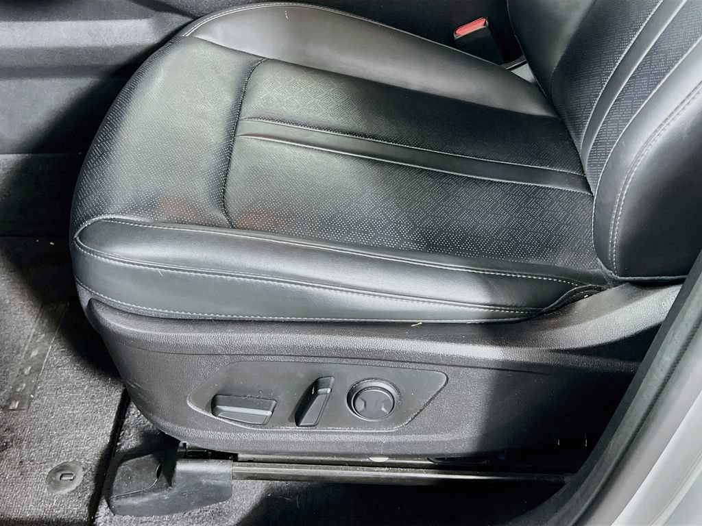 Certified 2023 Kia Sorento S AWD/4WD image 11
