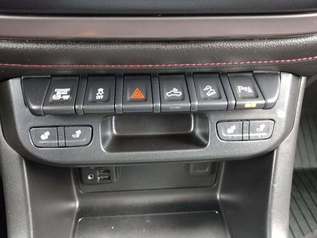 Used 2020 GMC Canyon All Terrain w/ All Terrain X Package image 7