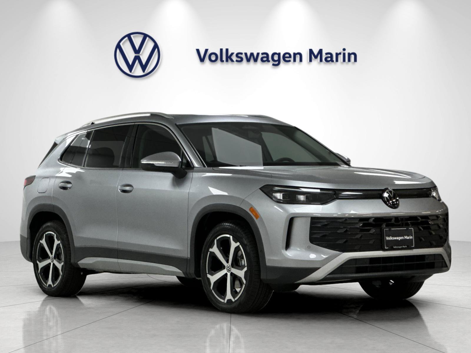 New 2026 Volkswagen Tiguan SE FWD image 7
