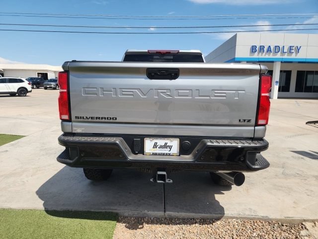 New 2026 Chevrolet Silverado 3500 LTZ w/ Trail Boss Package AWD/4WD image 5