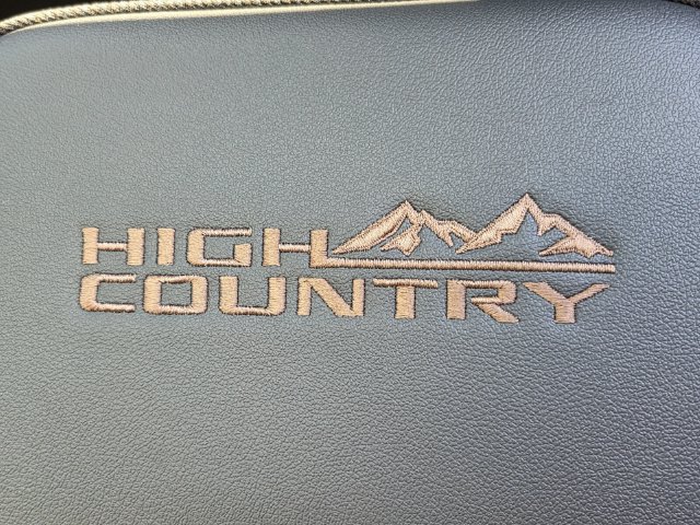 New 2026 Chevrolet Silverado 1500 High Country w/ High Country Premium Package AWD/4WD image 15