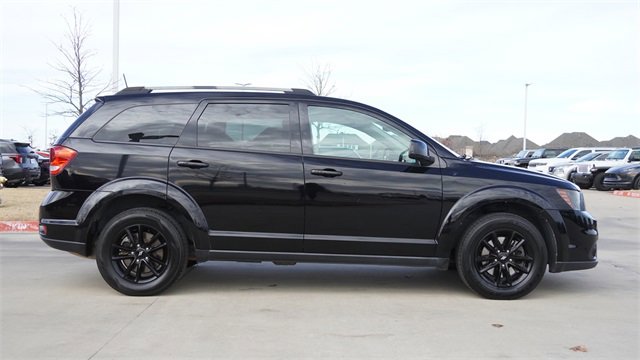 Used 2019 Dodge Journey SE image 10