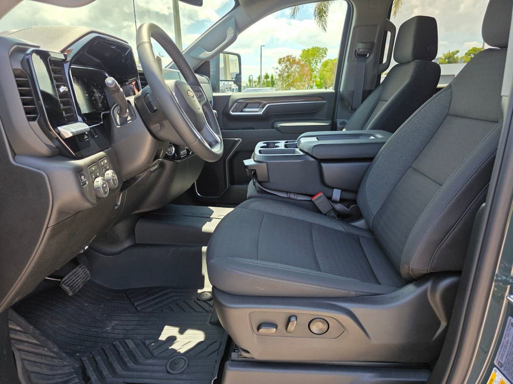 Used 2026 Chevrolet Silverado 2500 LT w/ All Star Edition AWD/4WD image 21