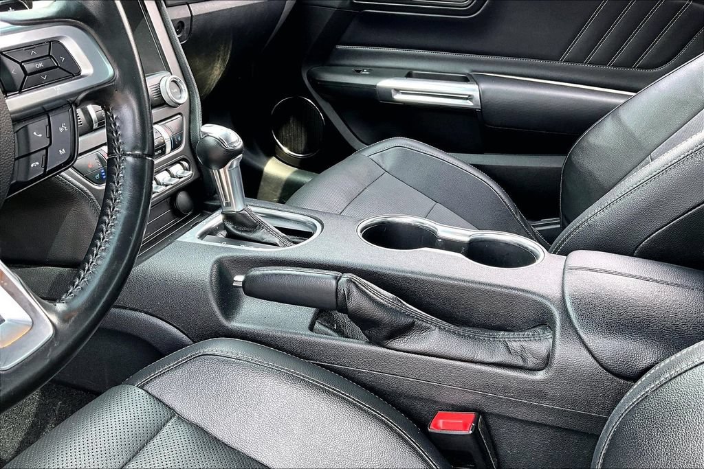 Used 2020 Ford Mustang GT Premium w/ Black Accent Package RWD image 15