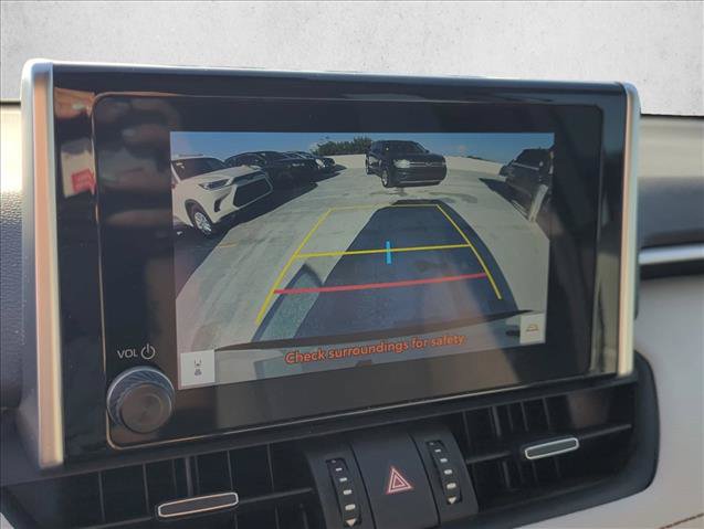 Used 2023 Toyota RAV4 XLE Premium FWD image 18