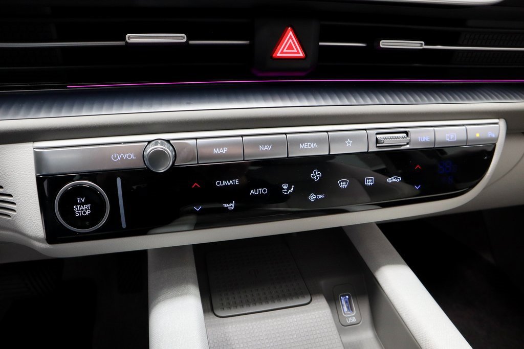 Certified 2024 Hyundai Ioniq 6 SEL image 34