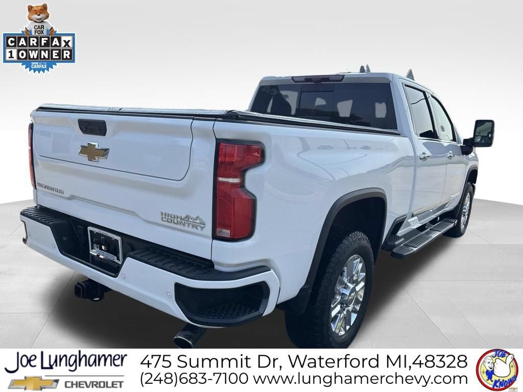Used 2024 Chevrolet Silverado 2500 High Country w/ High Country Premium Package AWD/4WD video 3
