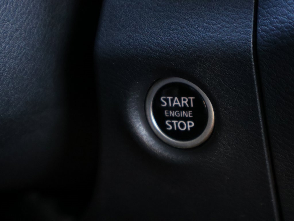 Used 2023 Nissan Frontier PRO-4X w/ Pro Convenience Package image 26