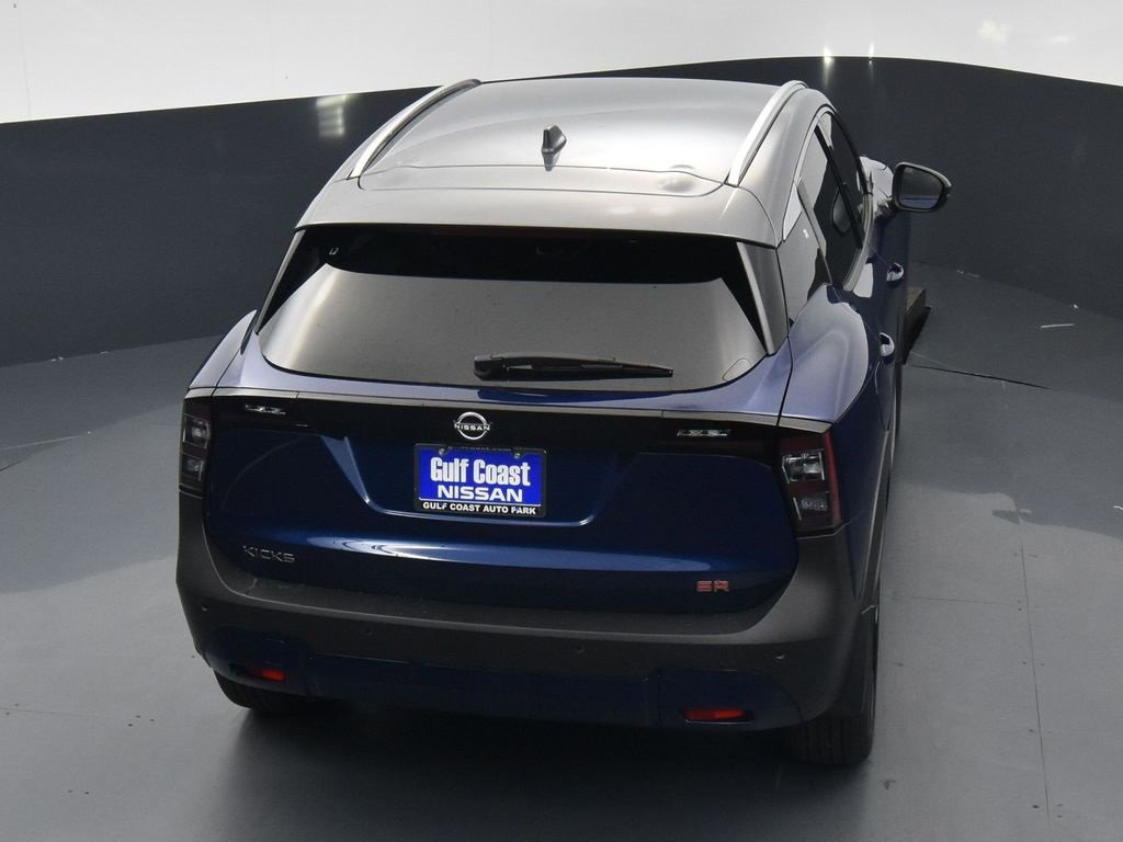 Certified 2025 Nissan Kicks SR image 36