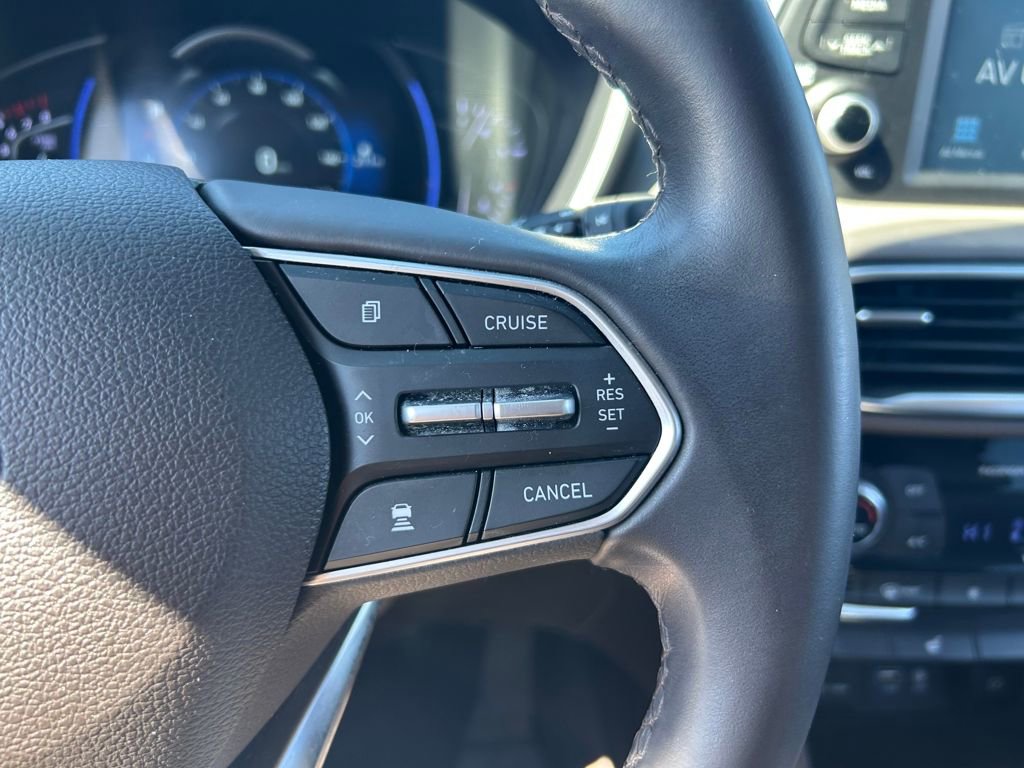 Used 2019 Hyundai Santa Fe Limited image 17