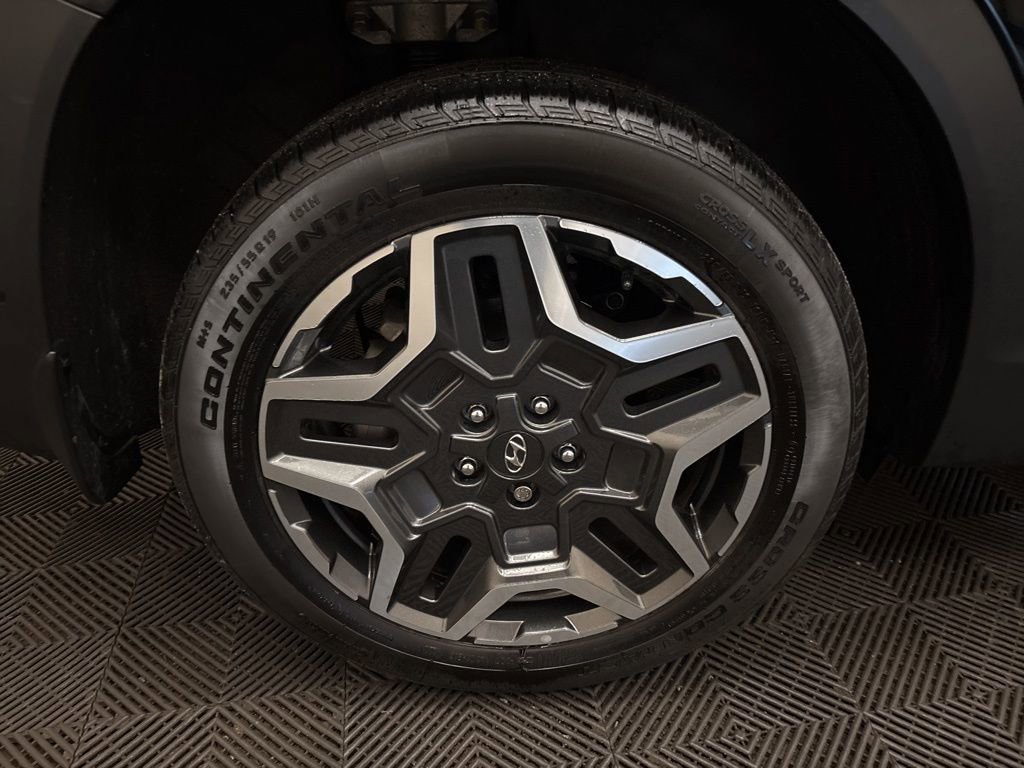 Used 2023 Hyundai Santa Fe Limited image 23