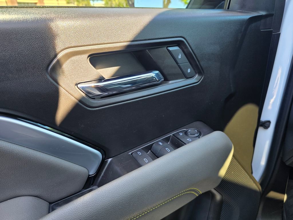 Certified 2024 Chevrolet Colorado ZR2 AWD/4WD image 15