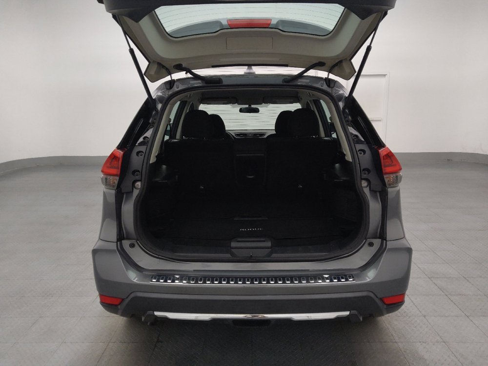 Used 2018 Nissan Rogue S FWD image 29