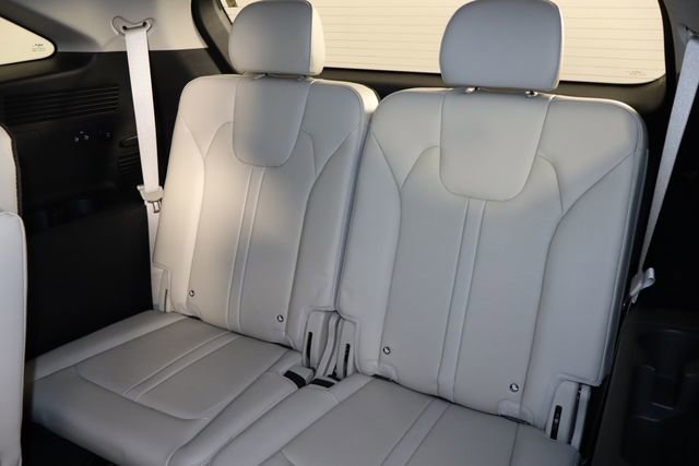 Used 2025 Kia Sorento EX FWD image 18