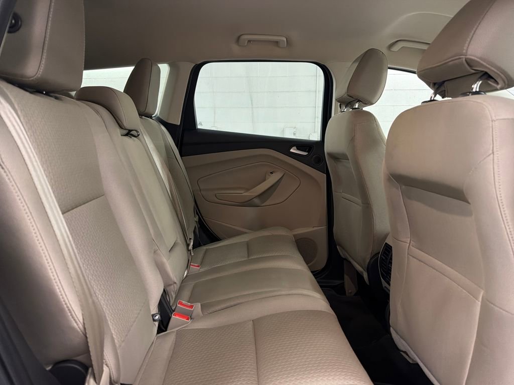 Certified 2017 Ford Escape SE w/ Equipment Group 201A image 29