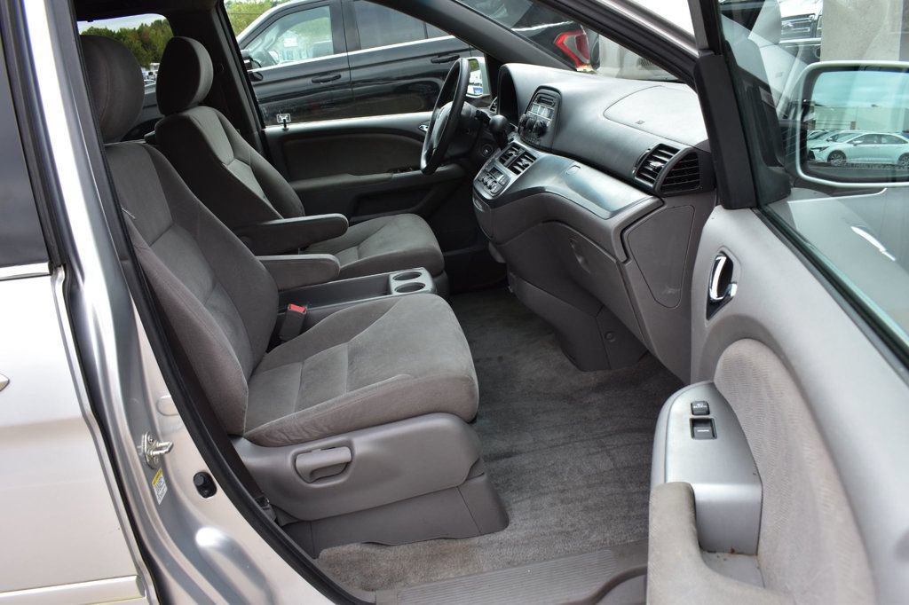 Used 2010 Honda Odyssey EX image 17