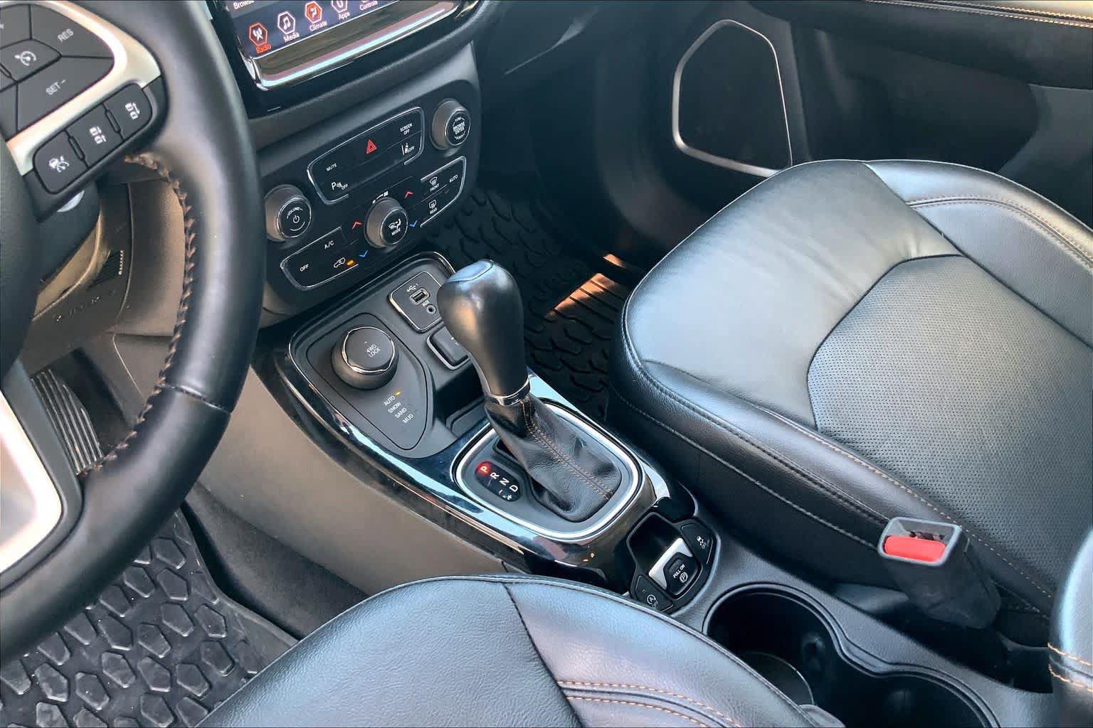 Used 2021 Jeep Compass Limited AWD/4WD image 17