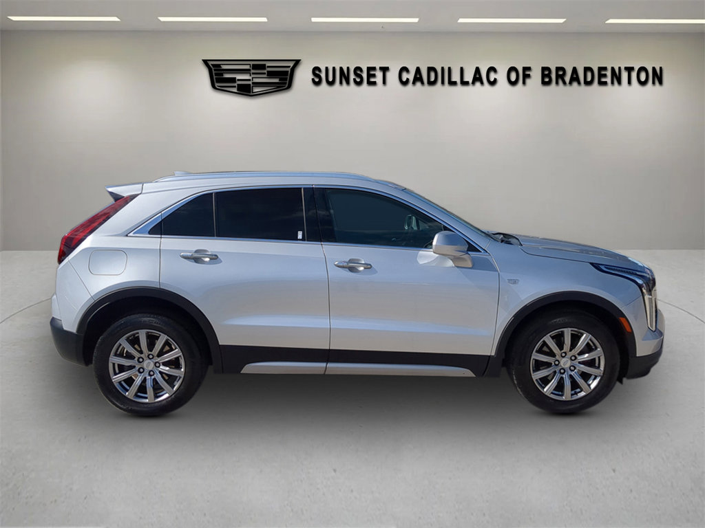 Used 2019 Cadillac XT4 Premium Luxury image 3