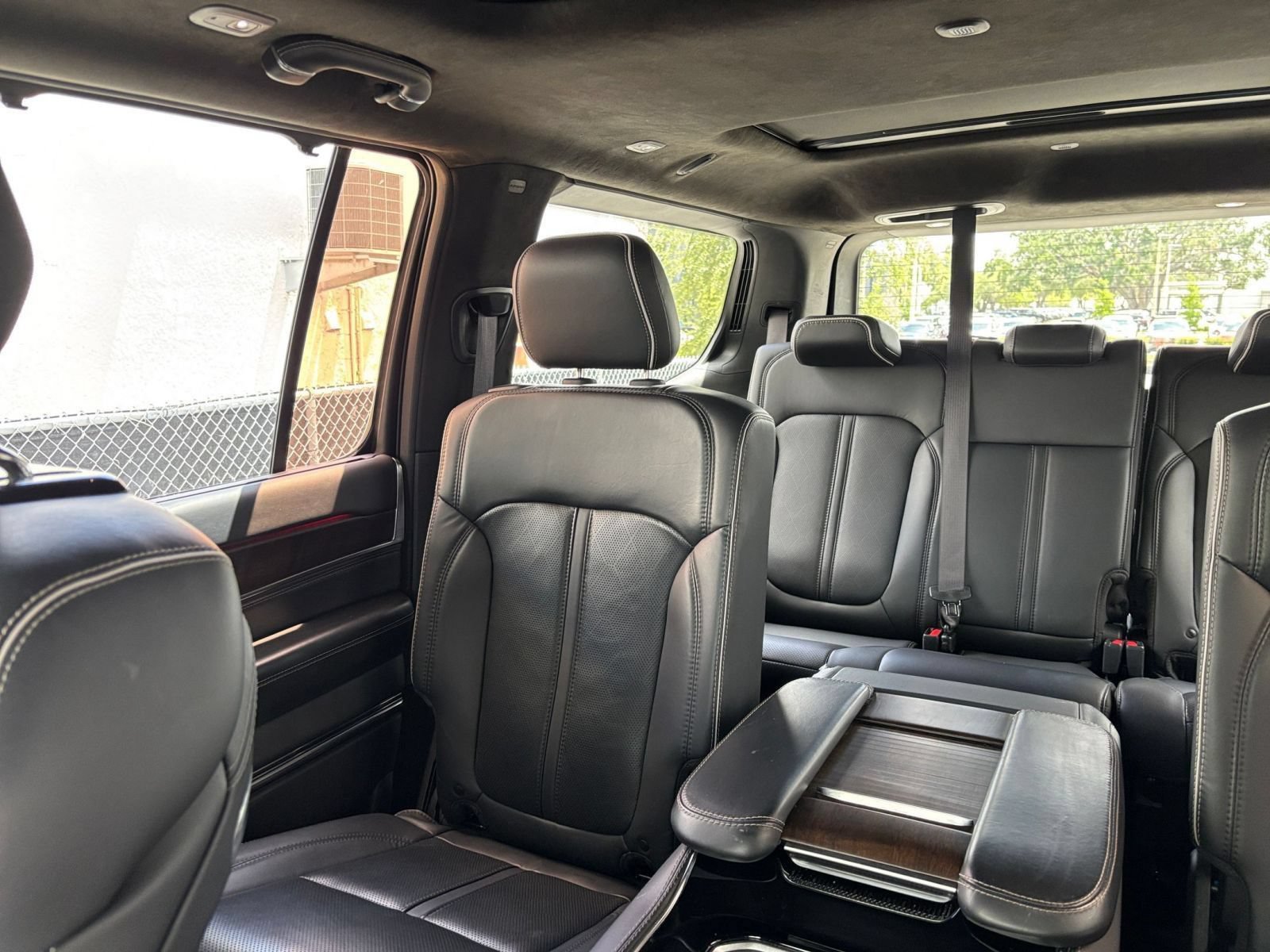 Used 2023 Jeep Grand Wagoneer Series II AWD/4WD image 43