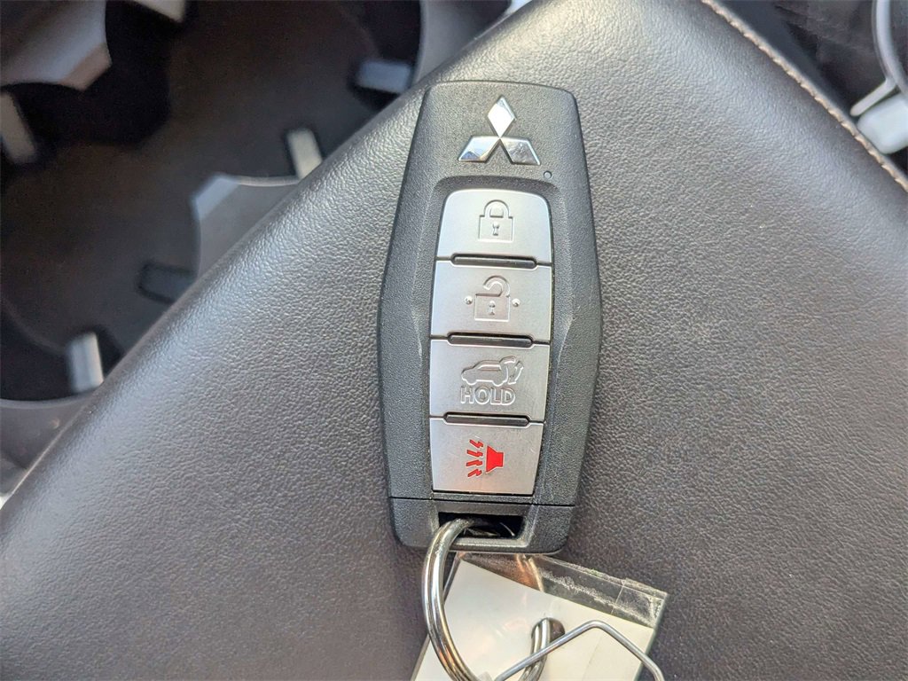 Used 2024 Mitsubishi Outlander SEL image 34