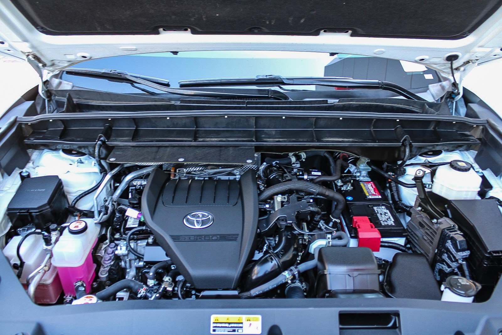 Used 2023 Toyota Highlander XLE FWD image 29
